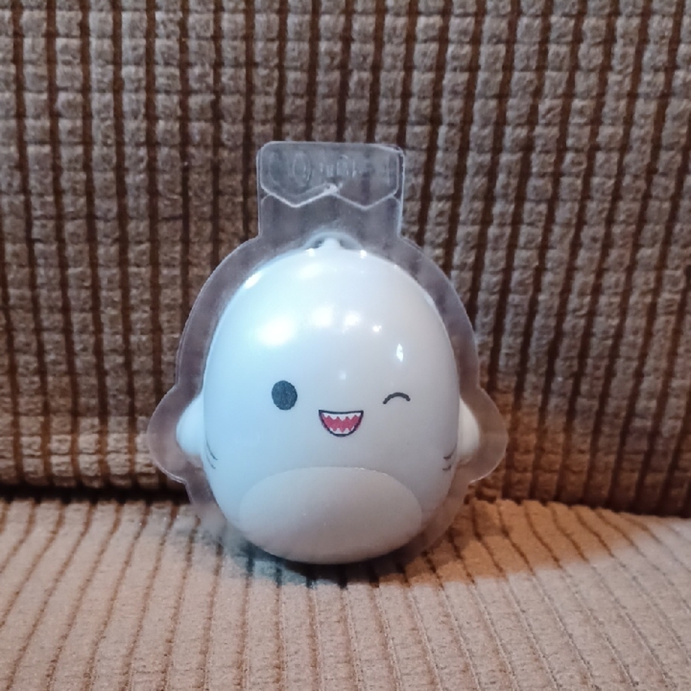 Squishmallows Squooshems Series 8 - Gordon The Shark
